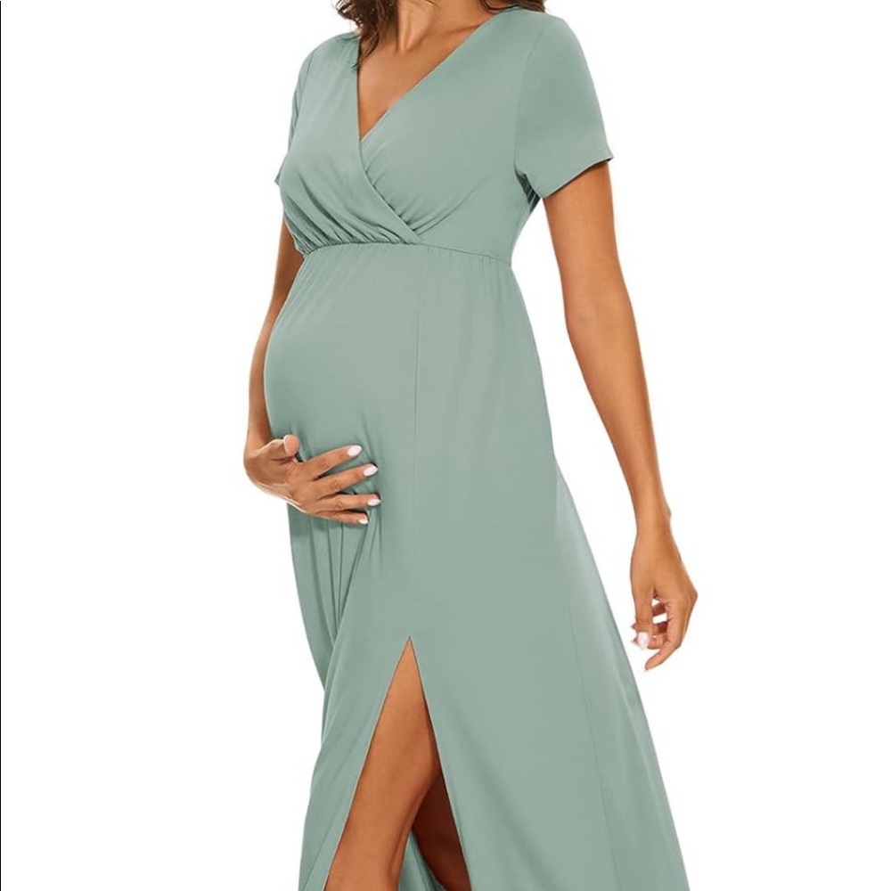 NEW Liu & Qu Maternity Dress (L)